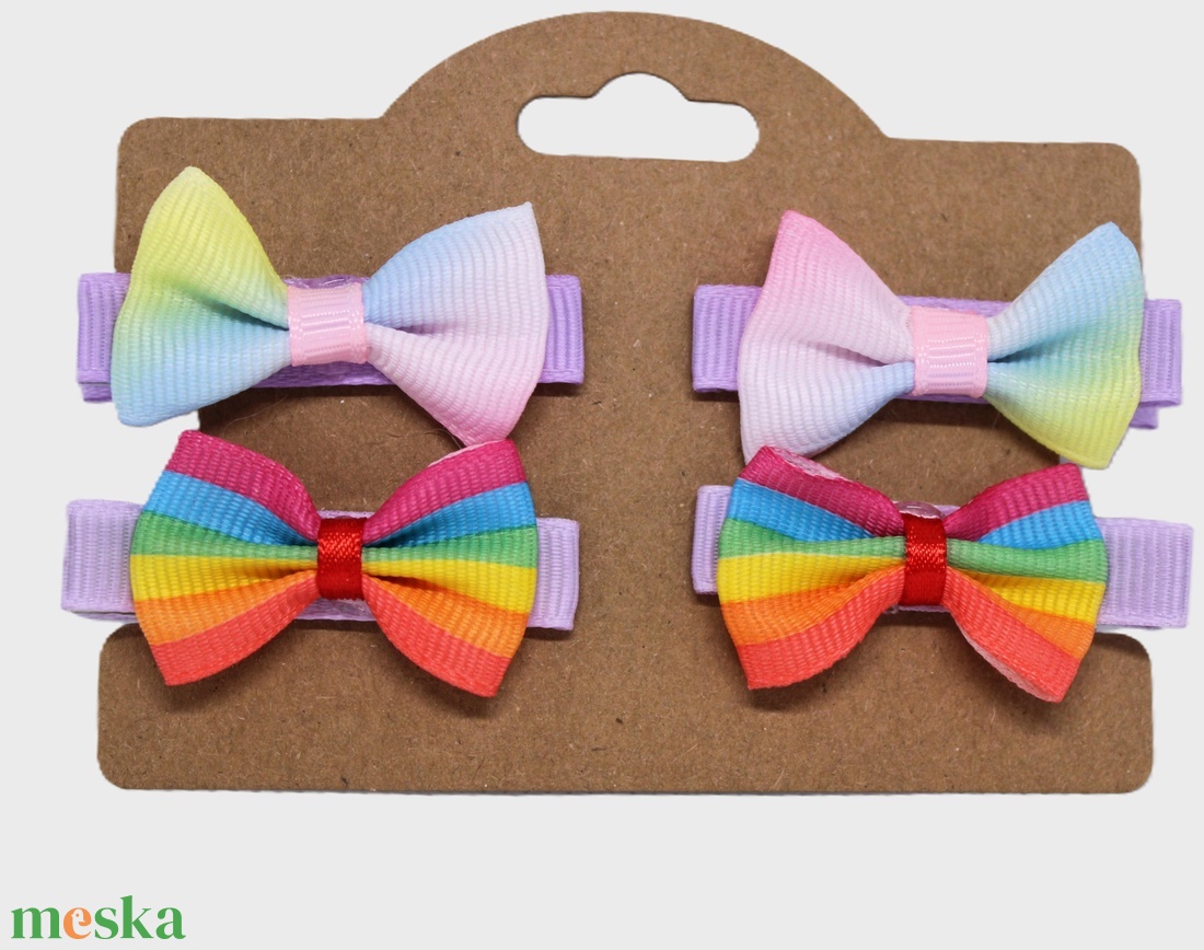 Kislány masnis hajcsat - ruha & divat - hajdísz & hajcsat - hajcsat & hajtű - Meska.hu