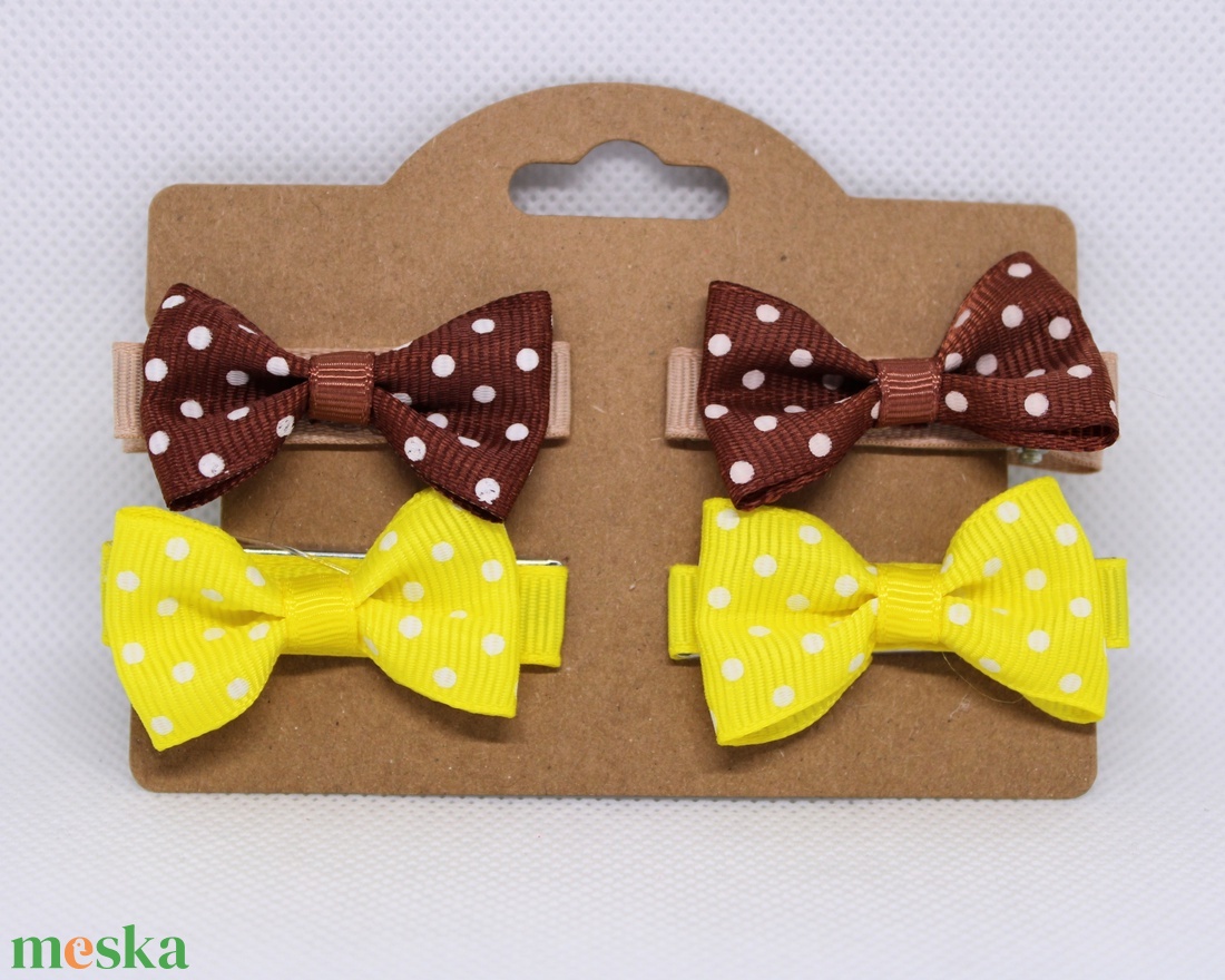 Kislány masnis hajcsat - ruha & divat - hajdísz & hajcsat - hajcsat & hajtű - Meska.hu