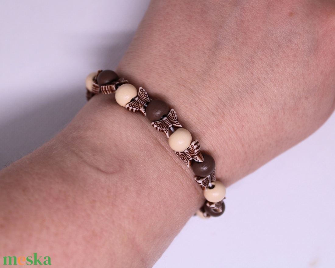 Női pillangós karkötő - ékszer - karkötő - gyöngyös karkötő - Meska.hu