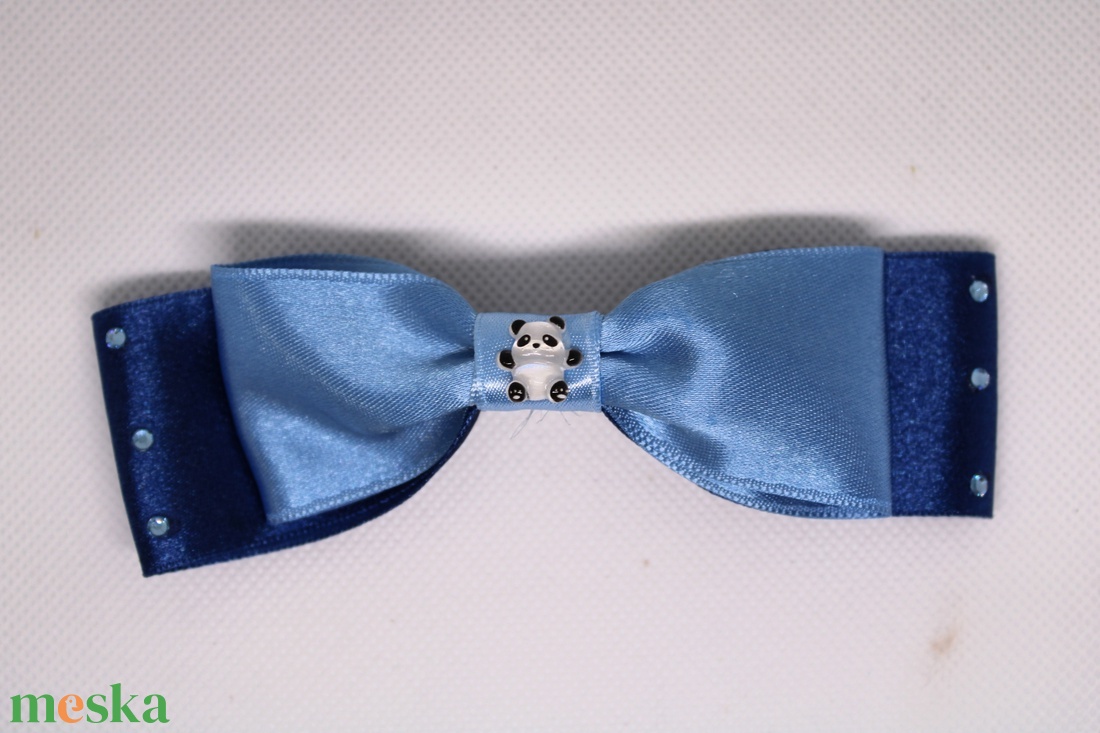 Pandás kék masnis kislány francia hajcsat - ruha & divat - hajdísz & hajcsat - hajcsat & hajtű - Meska.hu