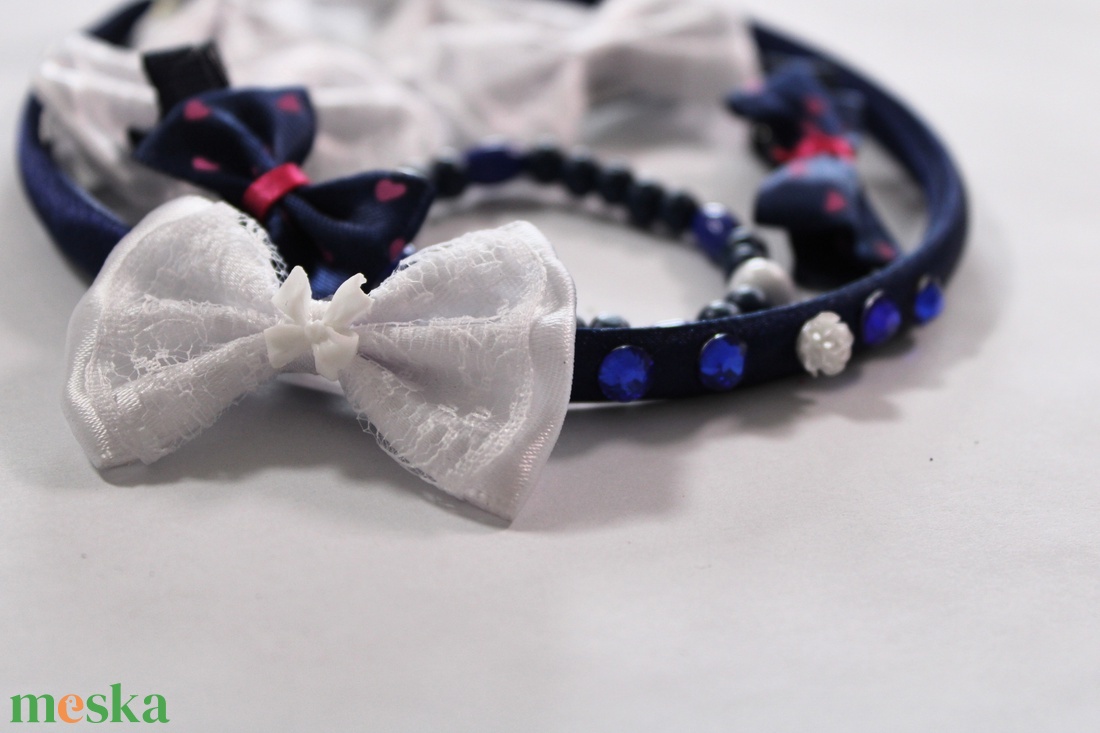 Sötétkék kislány hajbavaló ajándékszett - ruha & divat - hajdísz & hajcsat - hajráf & hajpánt - Meska.hu