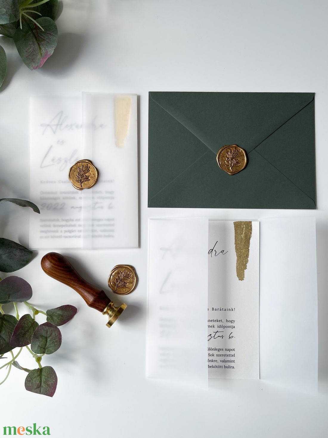 Minimal, arany füstfóliázott esküvői meghívó pausz papír borítóval, borítékkal, viaszpecséttel - esküvő - meghívó & kártya - meghívó - Meska.hu