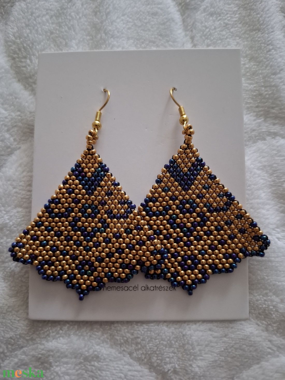 Gyöngyfűzött fülbevaló - ékszer - fülbevaló - lógó fülbevaló - Meska.hu