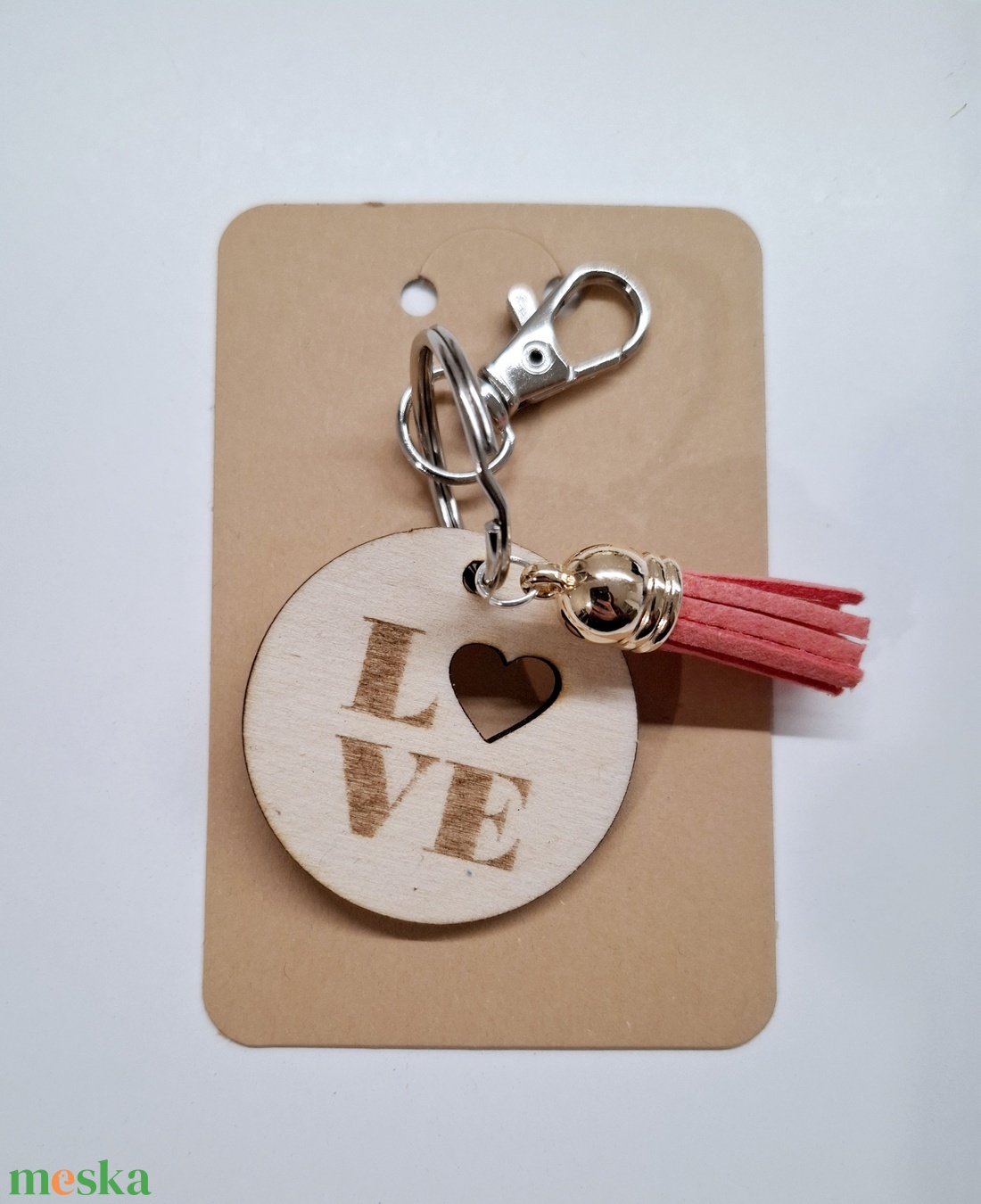 Love feliratú kulcstartó színes bojttal - táska & tok - kulcstartó & táskadísz - kulcstartó - Meska.hu Love feliratú kulcstartó színes bojttal - táska & tok - kulcstartó & táskadísz - kulcstartó - Meska.hu
