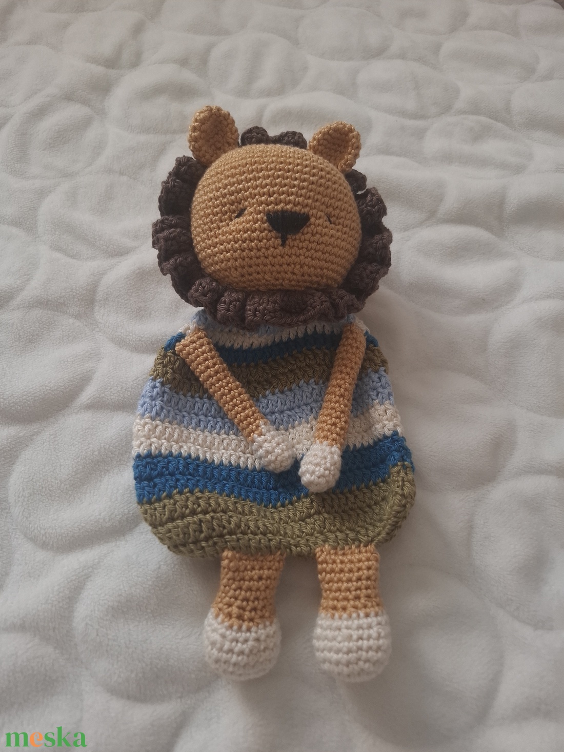 Oroszlábos horgolt szundikendő - játék & sport - plüssállat & játékfigura - oroszlán - Meska.hu