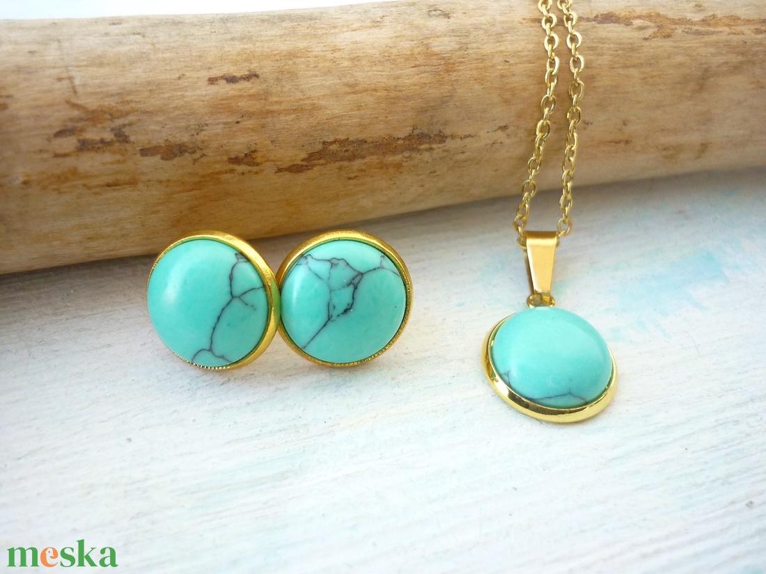 Türkinit ásvány fülbevaló/medál szett nemesacél alapban - ékszer - ékszerszett - Meska.hu