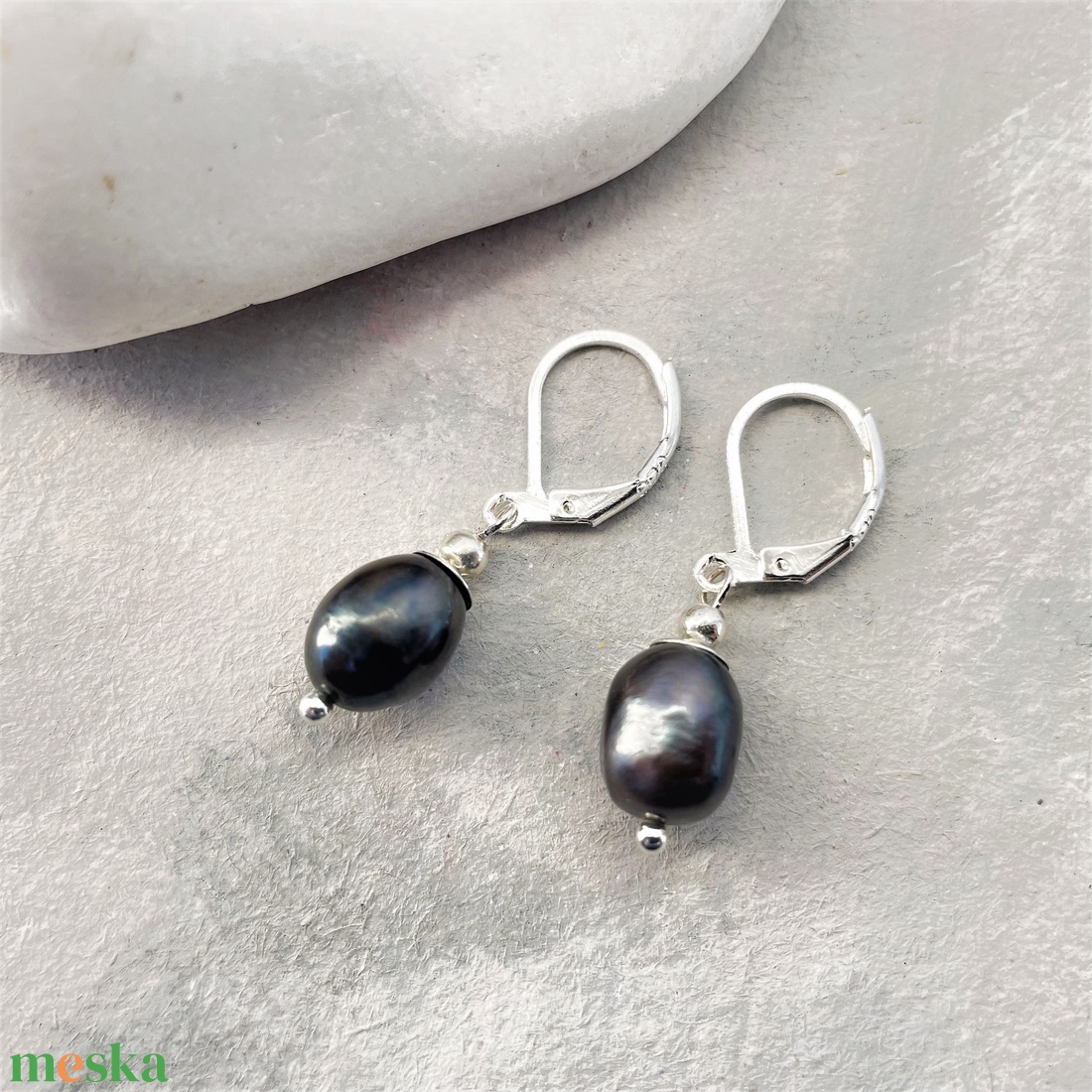 Blackberry - szürke lógós tenyésztett gyöngy fülbevaló sterling ezüst kasztóval - ékszer - fülbevaló - lógó fülbevaló - Meska.hu
