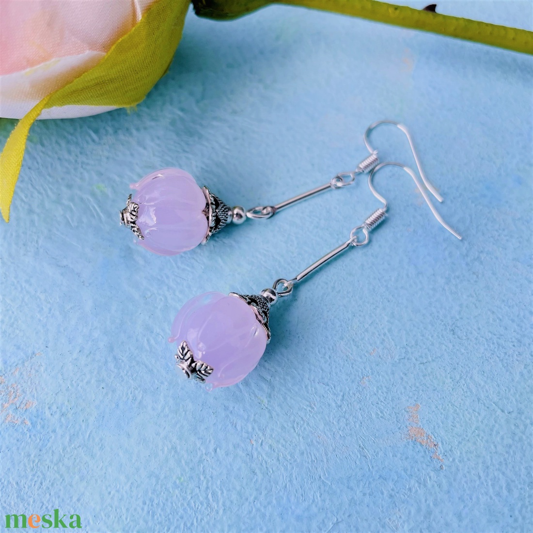 Kikelet - rózsaszín lámpagyöngy  fülbevaló - ékszer - fülbevaló - lógó fülbevaló - Meska.hu