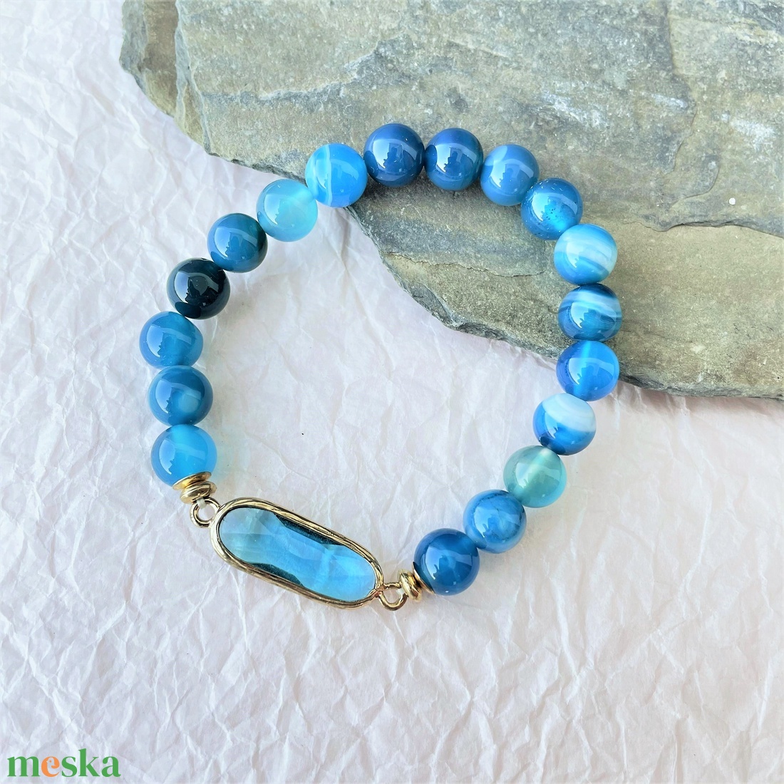 Kék kristály -  csíkos achát ásvány    karkötő - ékszer - karkötő - gyöngyös karkötő - Meska.hu