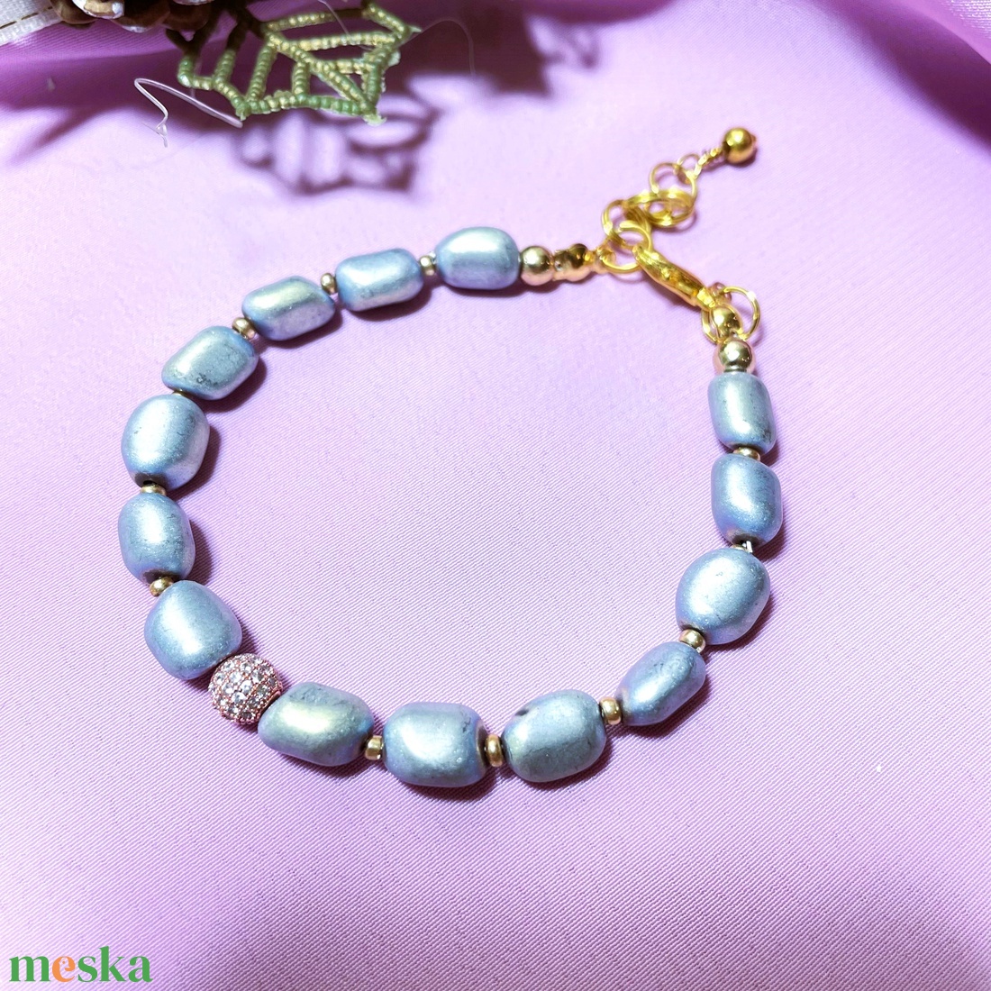 Világosszürke hematit ásvány  karkötő cirkónium gömbbel  - ékszer - karkötő - gyöngyös karkötő - Meska.hu