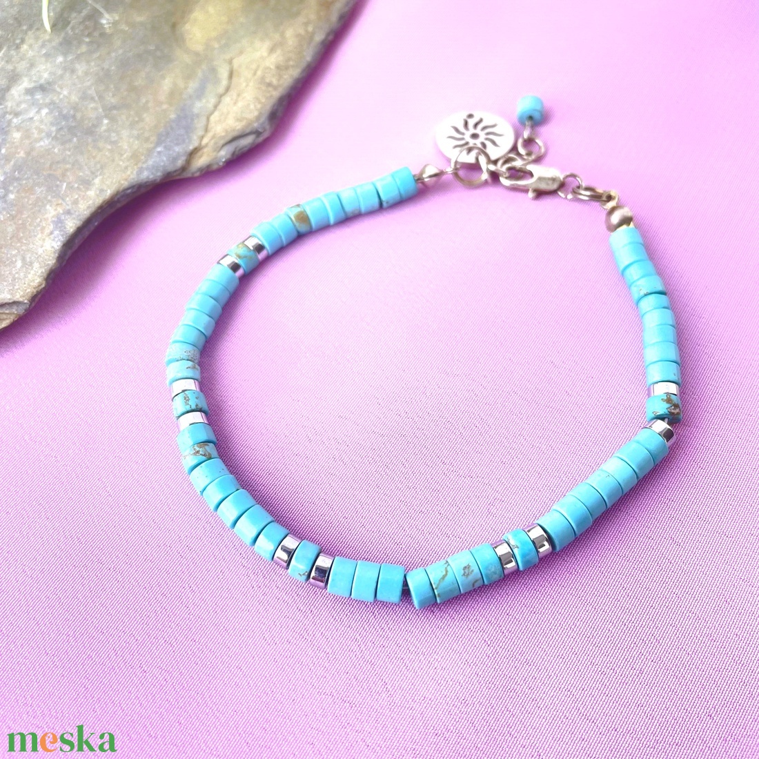 Lebegés -  türkiz  karkötő  - ékszer - karkötő - gyöngyös karkötő - Meska.hu