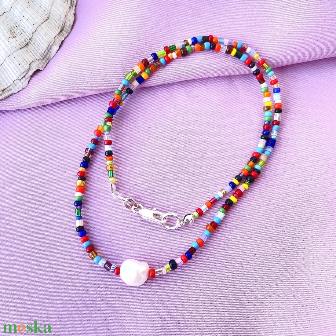 Kamaszkorom - színes kásagyöngy nyaklánc folyami gyönggyel - ékszer - nyaklánc - gyöngyös nyaklánc - Meska.hu