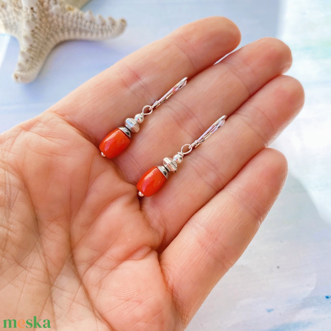 Lazac színű korall  fülbevaló sterling ezüst kapoccsal - ékszer - fülbevaló - lógó fülbevaló - Meska.hu