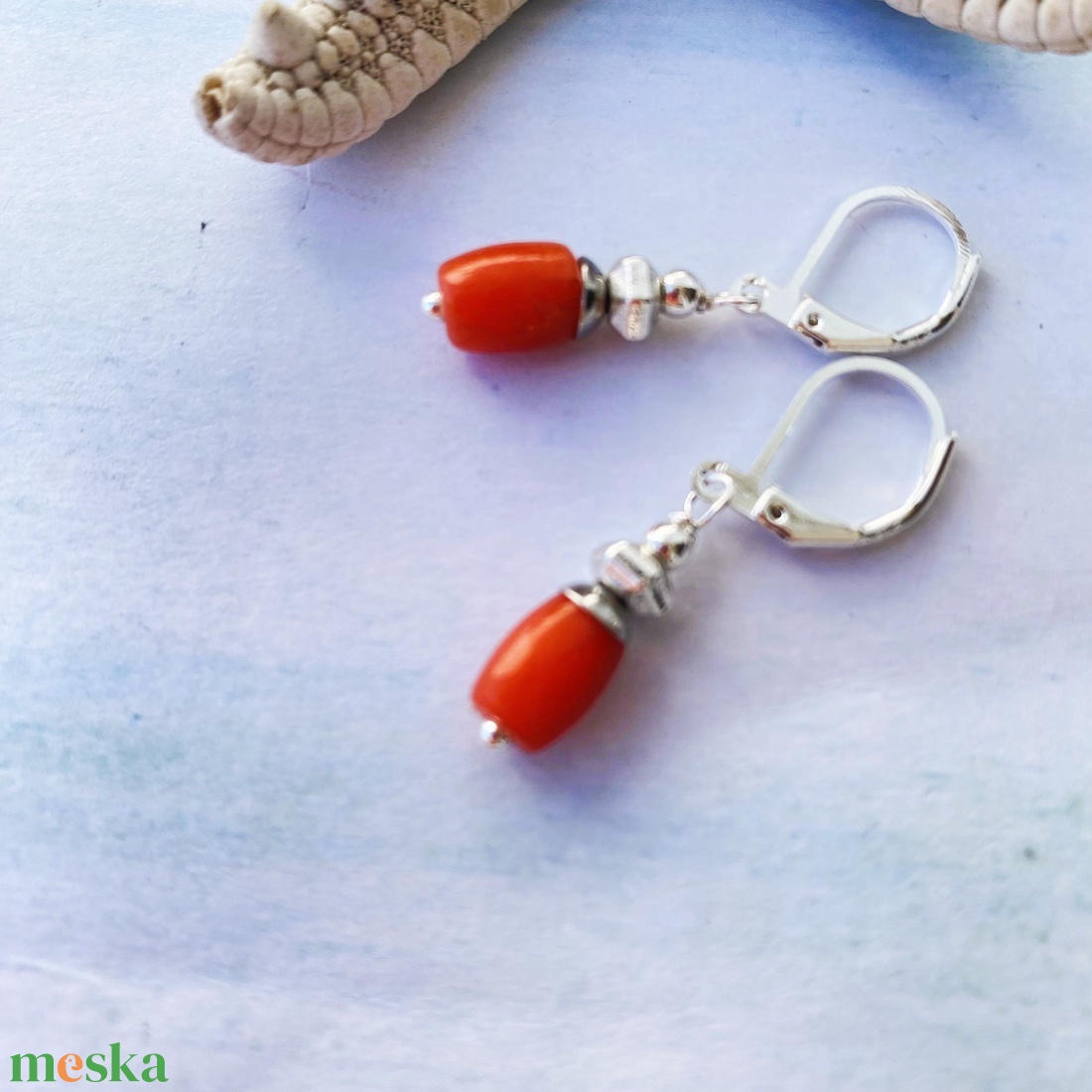Lazac színű korall  fülbevaló sterling ezüst kapoccsal - ékszer - fülbevaló - lógó fülbevaló - Meska.hu