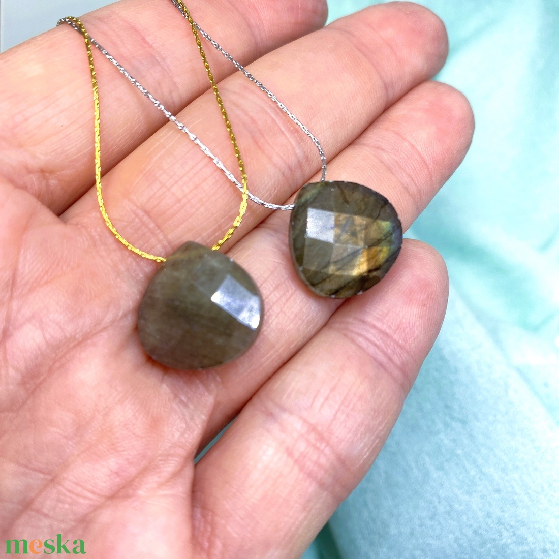 Csiszolt labradorit jáspis medálok - ékszer - nyaklánc - medál - Meska.hu