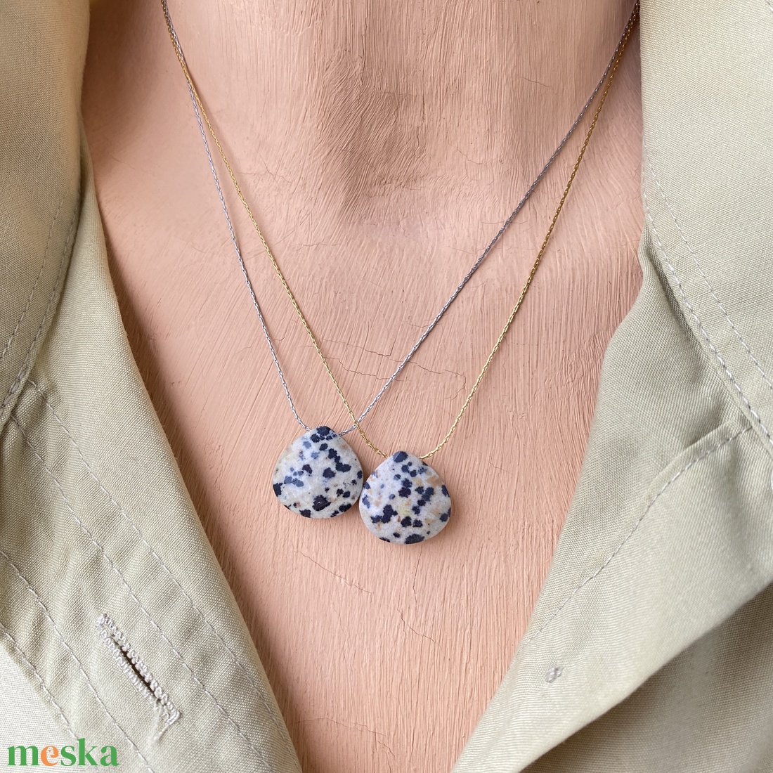 Csiszolt dalmata jáspis medálok - ékszer - nyaklánc - medál - Meska.hu