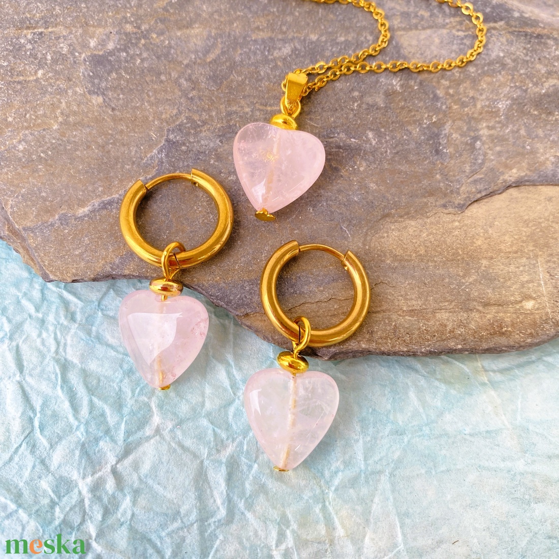 Rózsakvarc szívek  - ásvány nyaklánc/fülbevaló  szett  - ékszer - ékszerszett - Meska.hu