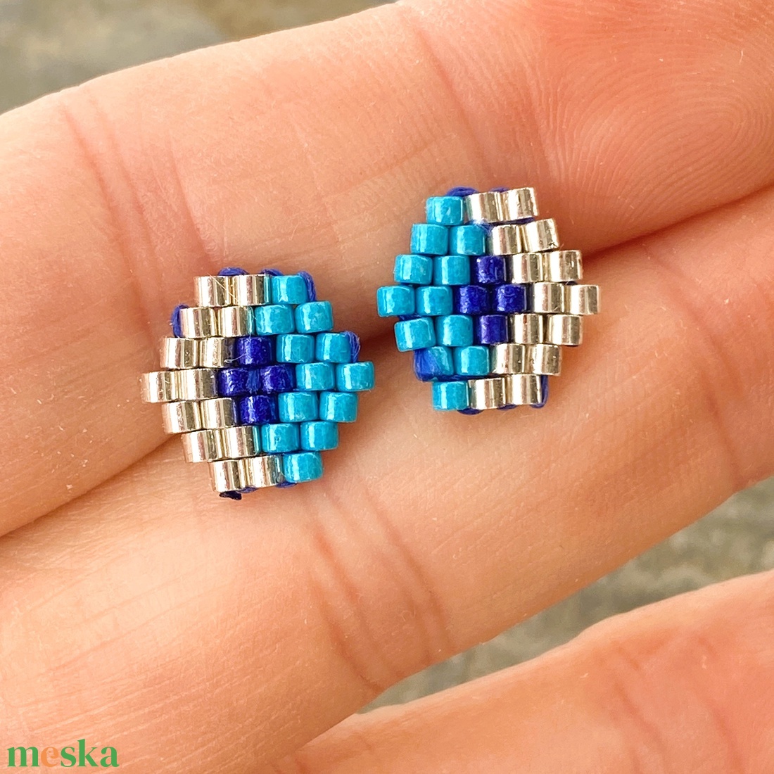 Kis6szög Tél -  bedugós miyuki japán gyöngy fülbevaló - ékszer - fülbevaló - pötty fülbevaló - Meska.hu