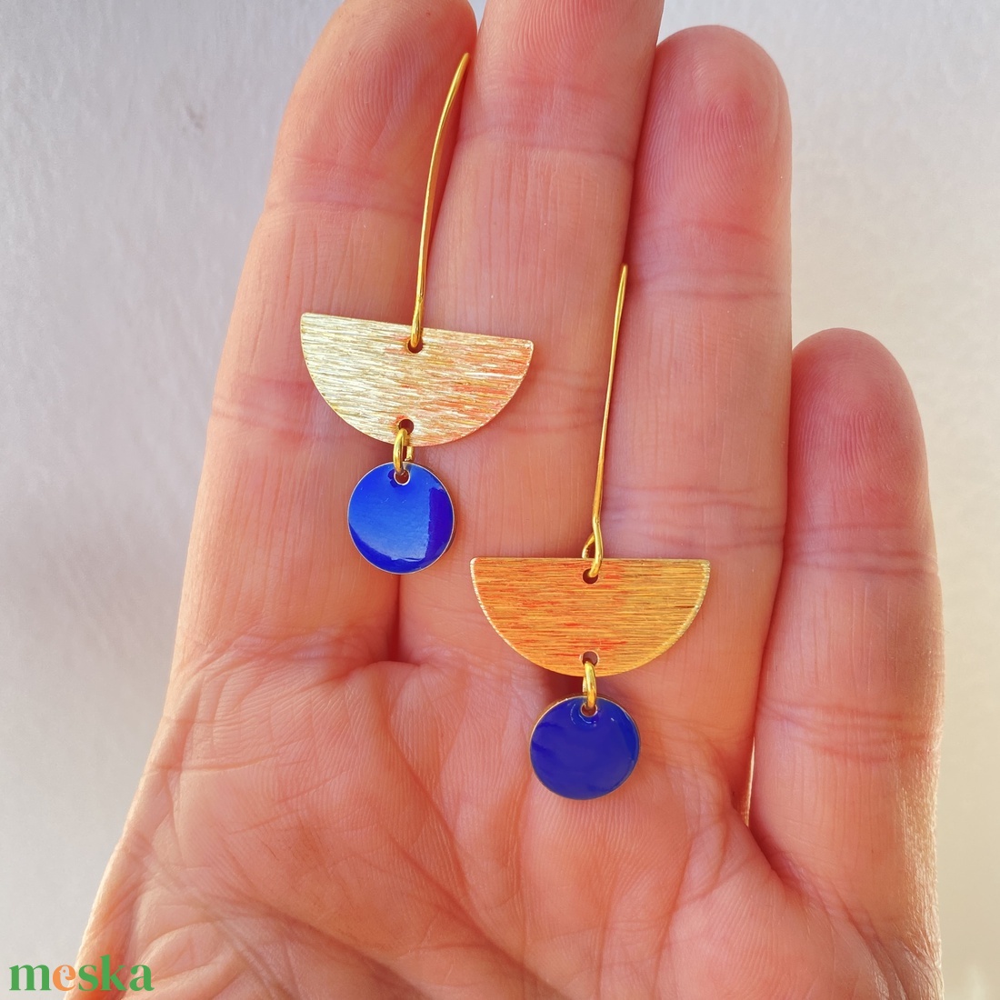 2. Geometrikus   tengerészkék/arany fülbevaló nemesacél akasztóval  - ékszer - fülbevaló - lógó fülbevaló - Meska.hu