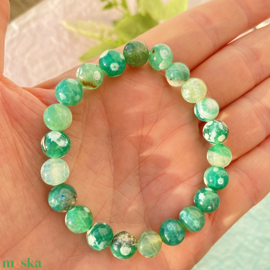 Smaragdzöld tűzachát karkötő  -  fémmentes ásvány  karkötő - ékszer - karkötő - gyöngyös karkötő - Meska.hu