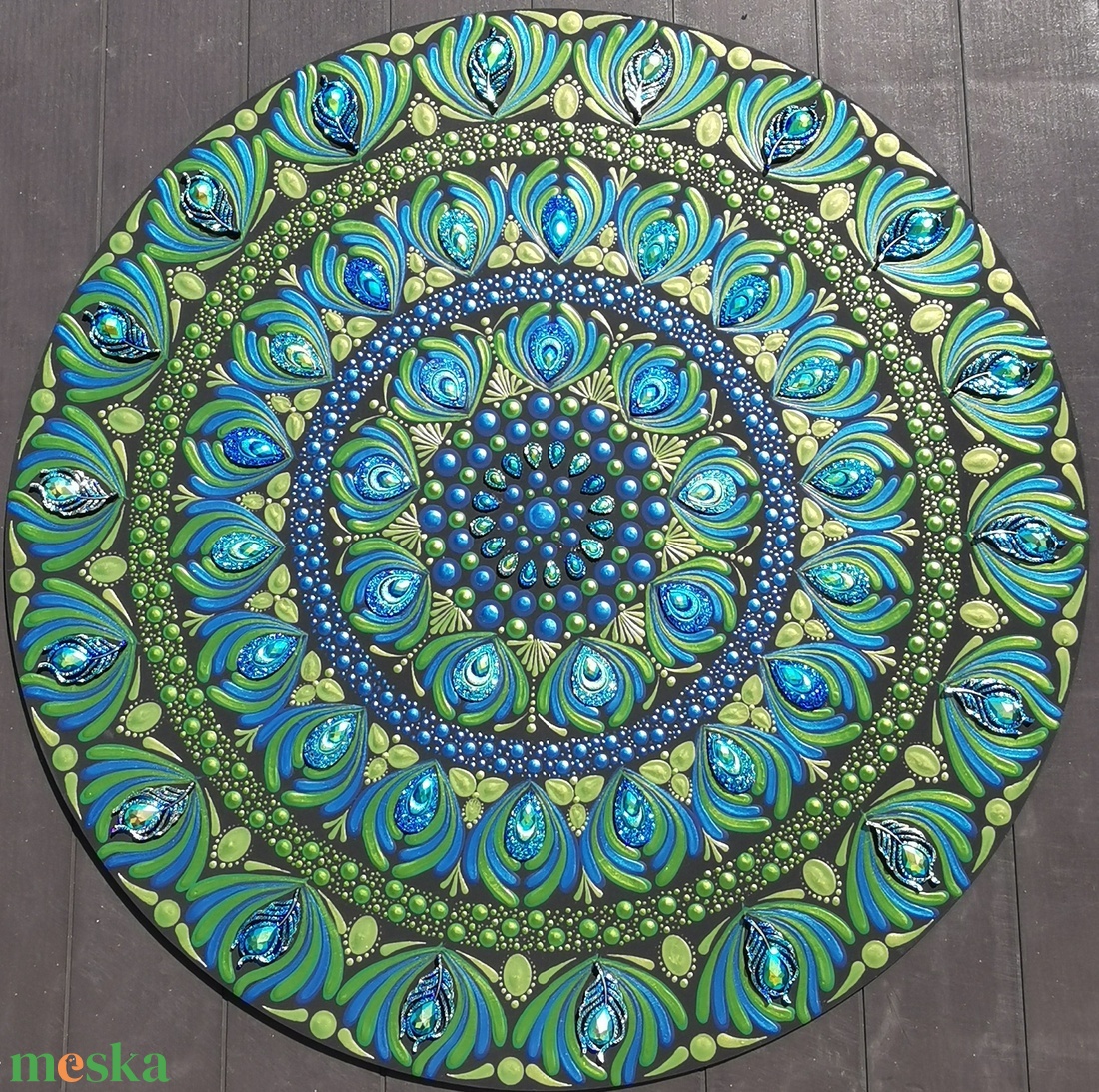 Páva színek ihlette kézzel festett mandala falikép - művészet - festmény - akril - Meska.hu Páva színek ihlette kézzel festett mandala falikép - művészet - festmény - akril - Meska.hu