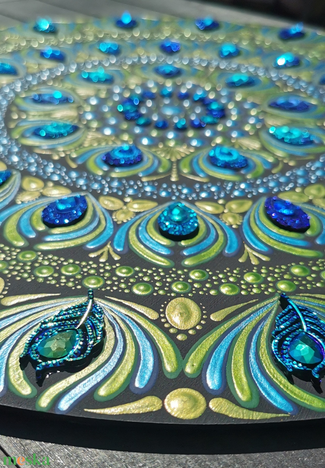 Páva színek ihlette kézzel festett mandala falikép - művészet - festmény - akril - Meska.hu Páva színek ihlette kézzel festett mandala falikép - művészet - festmény - akril - Meska.hu