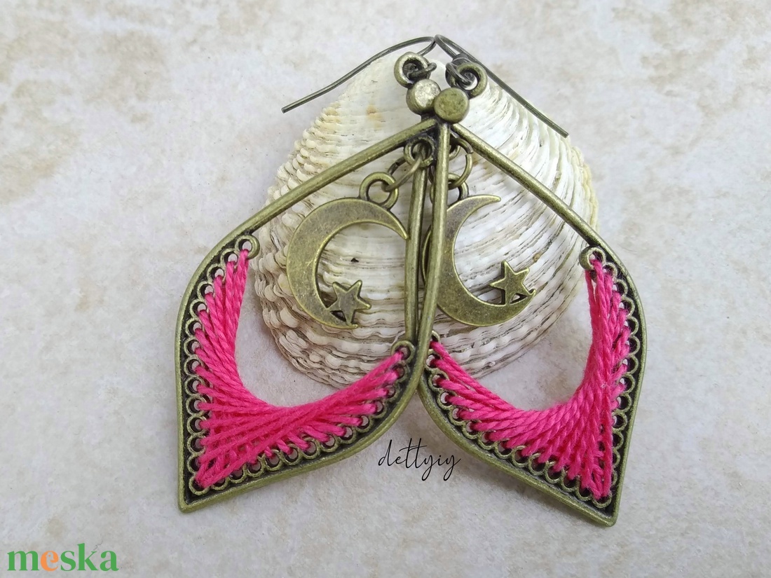 Ezeregy éj fonal fülbevaló (pink) - ékszer - fülbevaló - lógó csepp fülbevaló - Meska.hu Ezeregy éj fonal fülbevaló (pink) - ékszer - fülbevaló - lógó csepp fülbevaló - Meska.hu