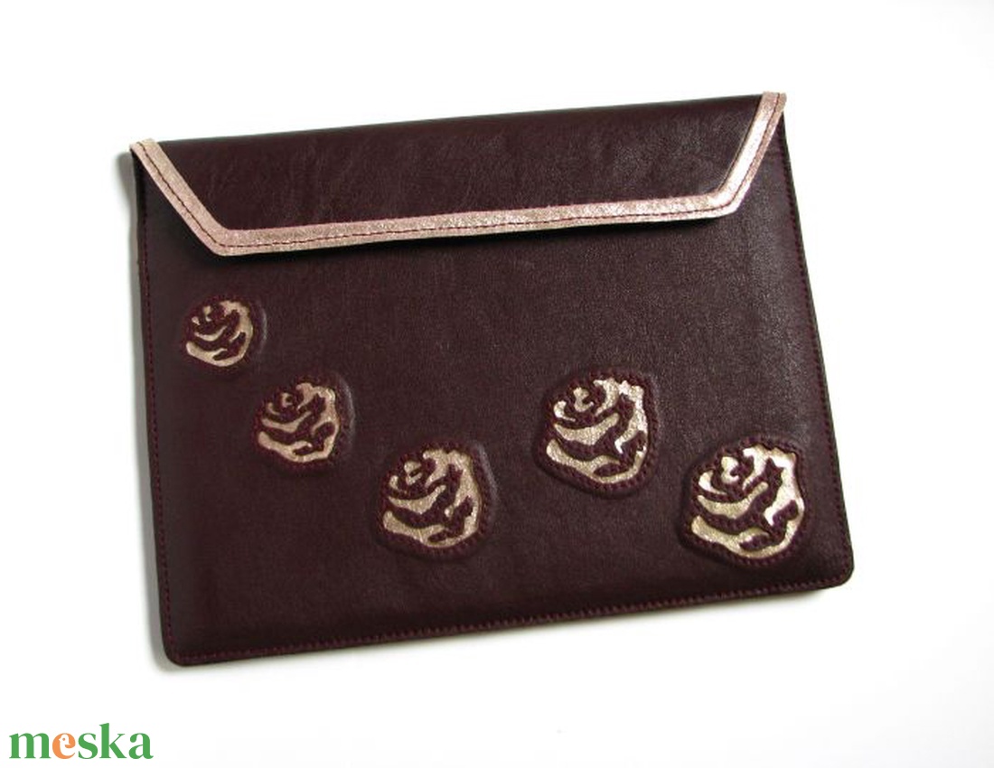 Bordó rózsa mintás marhabőr clutch táska - táska & tok - kézitáska & válltáska - alkalmi táska - Meska.hu Bordó rózsa mintás marhabőr clutch táska - táska & tok - kézitáska & válltáska - alkalmi táska - Meska.hu