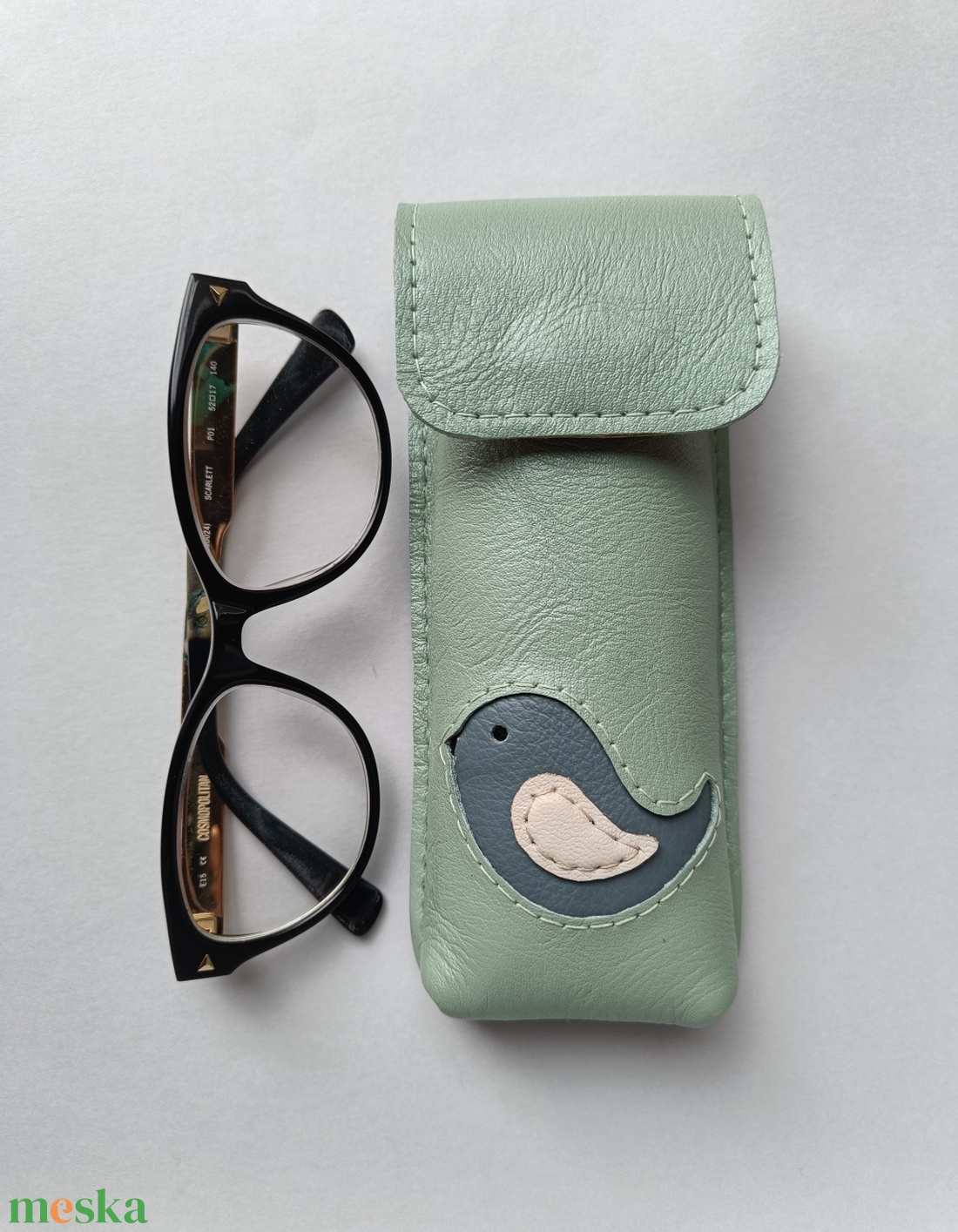 Mentazöld kék madár mintás bőr tolltartó, szemüvegtok - táska & tok - pénztárca & más tok - szemüvegtok - Meska.hu