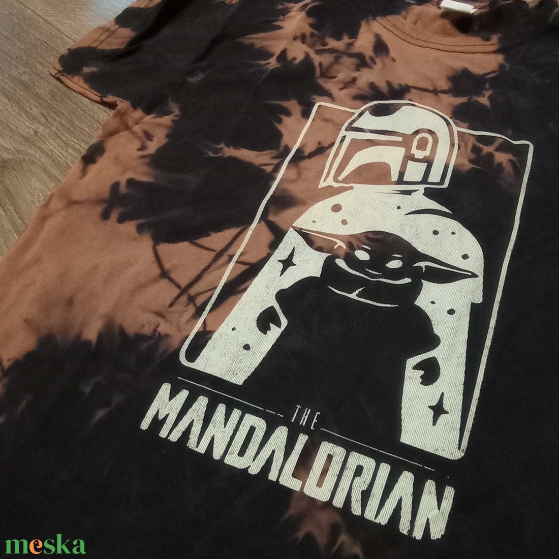 MANDALORIAN Batikolt felső - ruha & divat - férfi ruha - póló - Meska.hu MANDALORIAN Batikolt felső - ruha & divat - férfi ruha - póló - Meska.hu