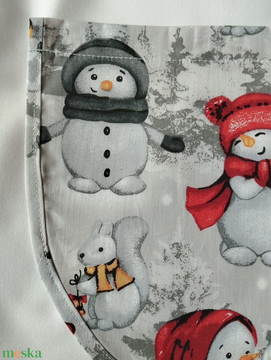 Női fehér lapköpeny,mintás zsebbel  - ruha & divat - munkaruha - Meska.hu