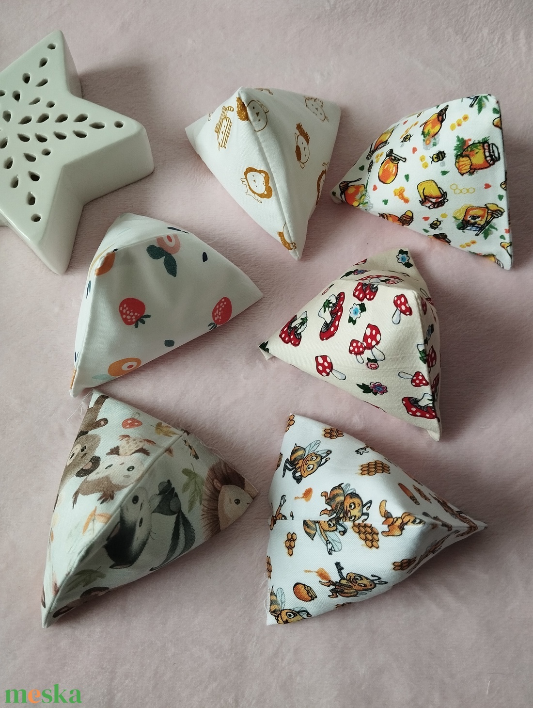 Háromszög formájú babzsák , 6db - játék & sport - készségfejlesztő és logikai játék - oktató játékok - Meska.hu