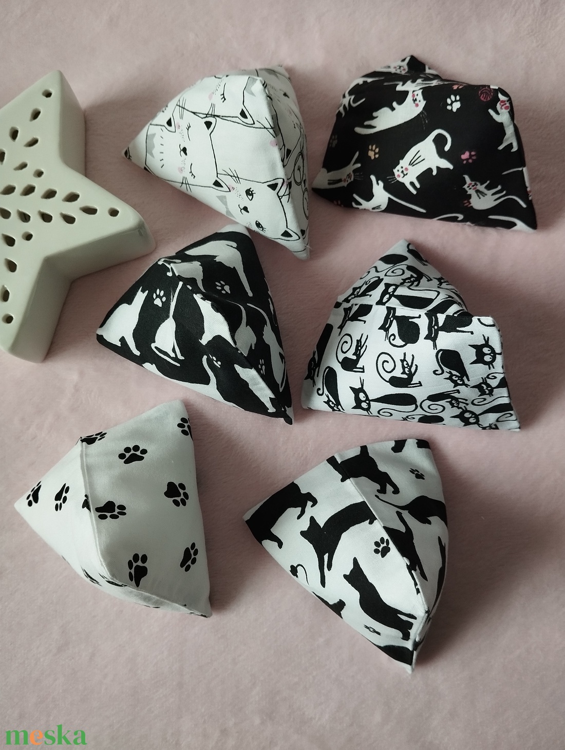 Háromszög formájú babzsák , 6db - játék & sport - készségfejlesztő és logikai játék - oktató játékok - Meska.hu