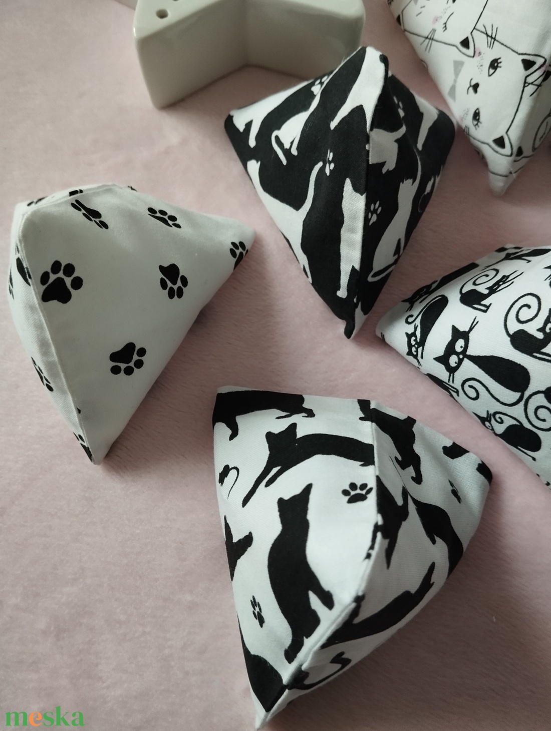 Háromszög formájú babzsák , 6db - játék & sport - készségfejlesztő és logikai játék - oktató játékok - Meska.hu