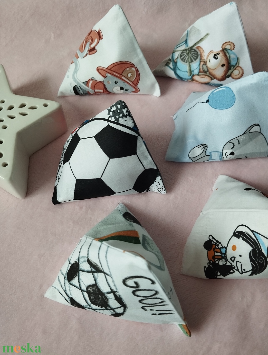 Háromszög formájú babzsák , 6db - játék & sport - készségfejlesztő és logikai játék - oktató játékok - Meska.hu