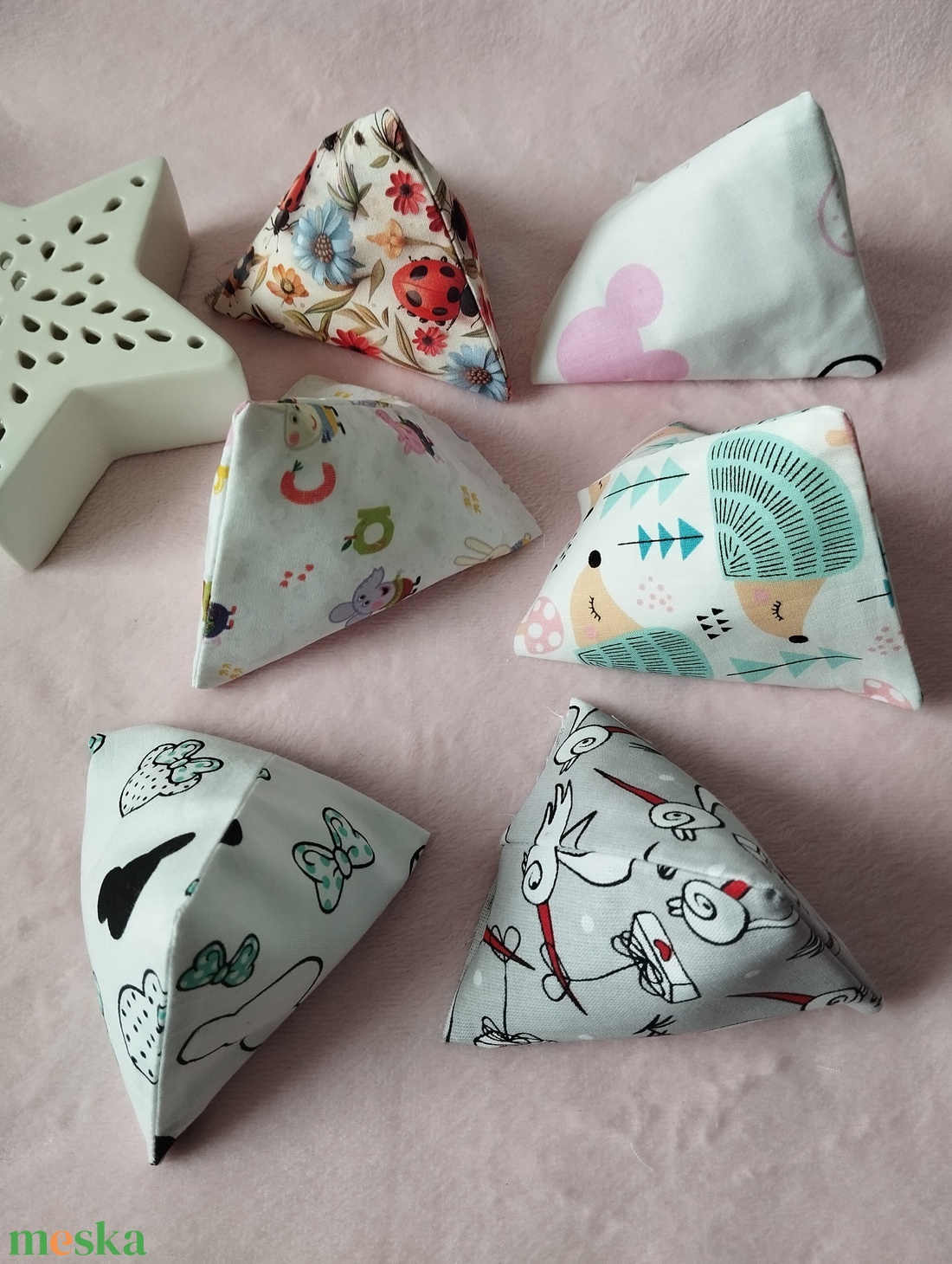 Háromszög formájú babzsák , 6db - játék & sport - készségfejlesztő és logikai játék - oktató játékok - Meska.hu