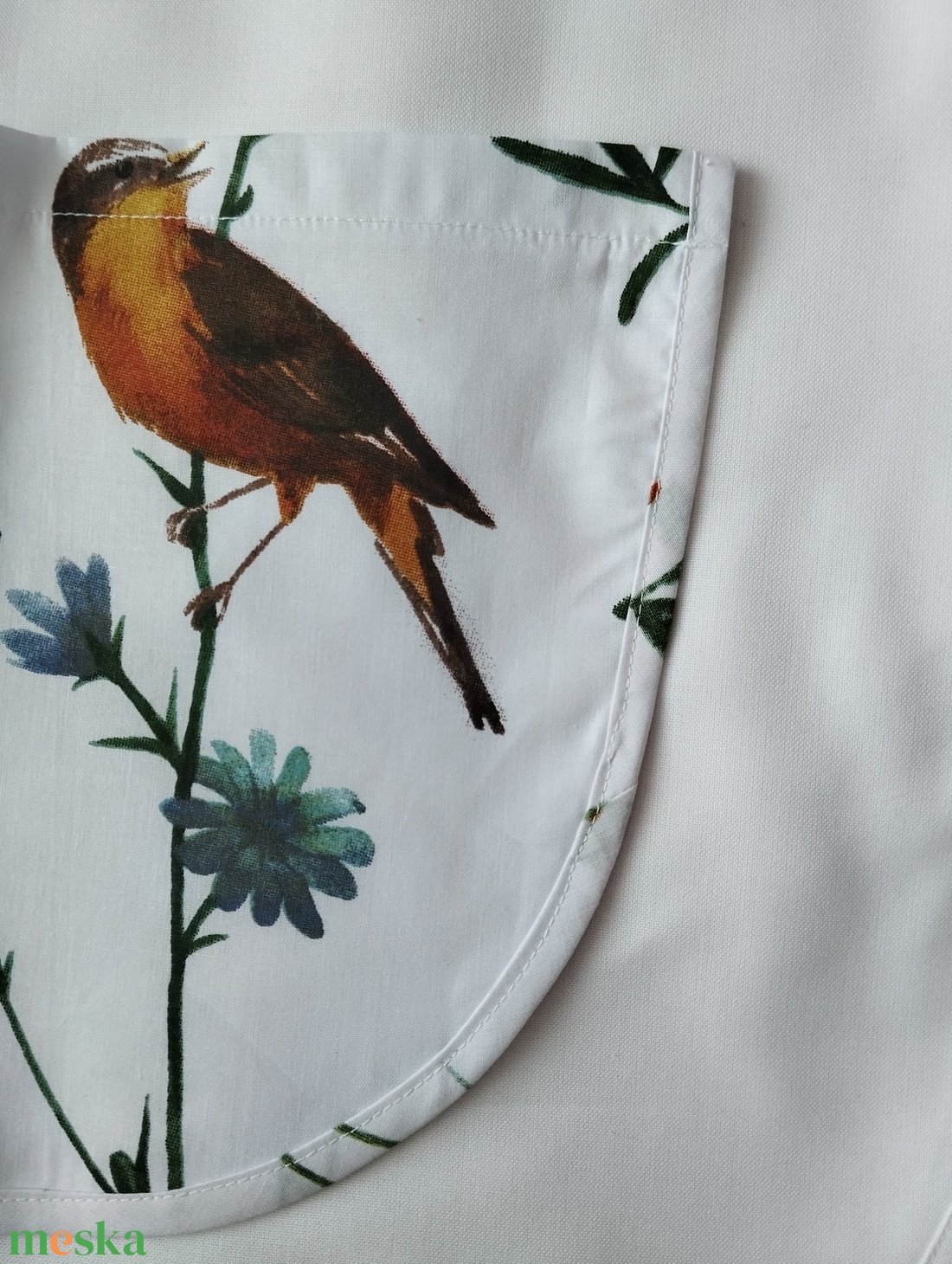 Női fehér lapköpeny,mintás zsebbel , ovis , munkaruha  - ruha & divat - női ruha - tunika - Meska.hu