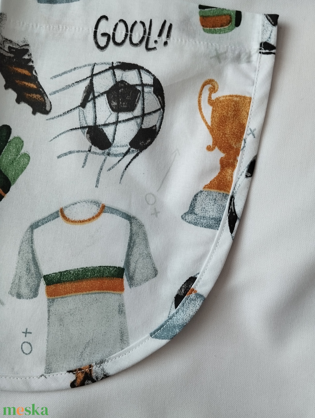 Női fehér lapköpeny,mintás zsebbel , ovis , munkaruha  - ruha & divat - női ruha - tunika - Meska.hu