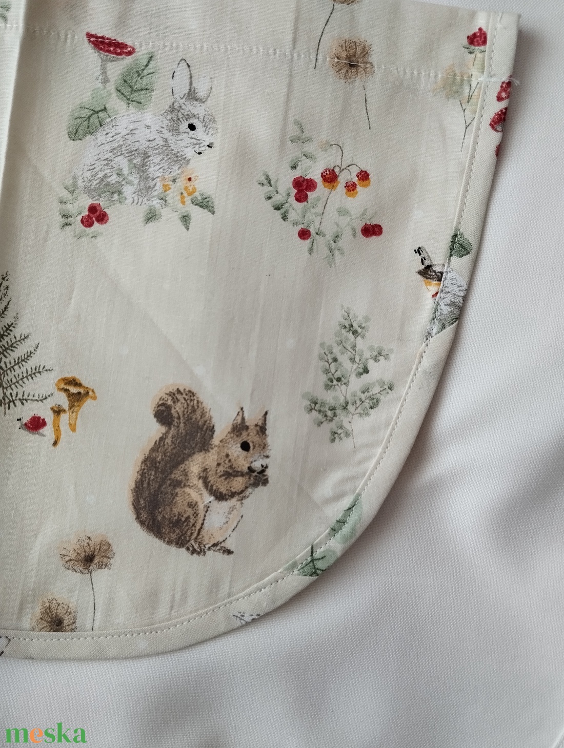 Női fehér lapköpeny,mintás zsebbel , ovis , munkaruha  - ruha & divat - női ruha - tunika - Meska.hu