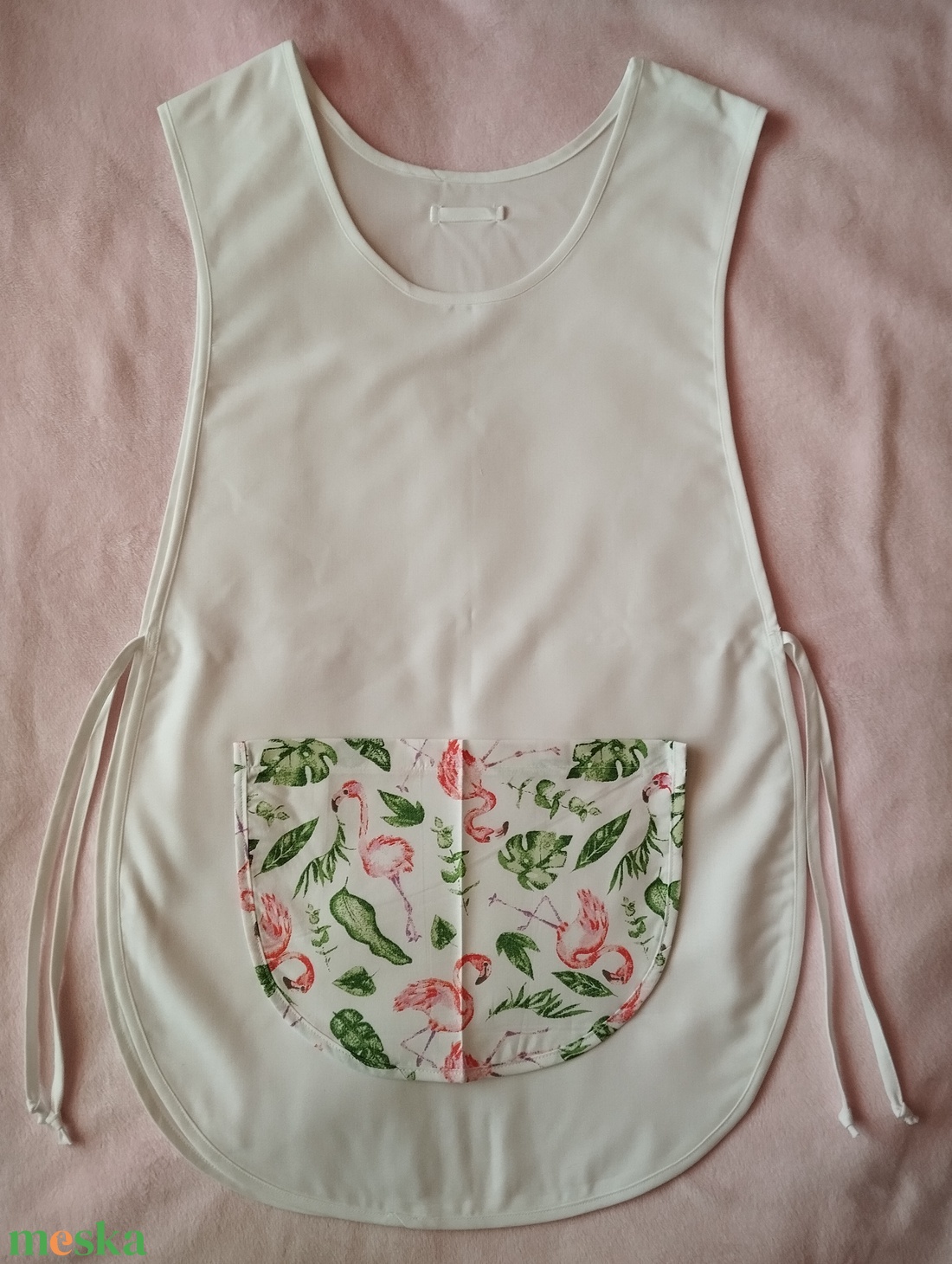 Női fehér lapköpeny,mintás zsebbel , ovis , munkaruha  - ruha & divat - női ruha - tunika - Meska.hu