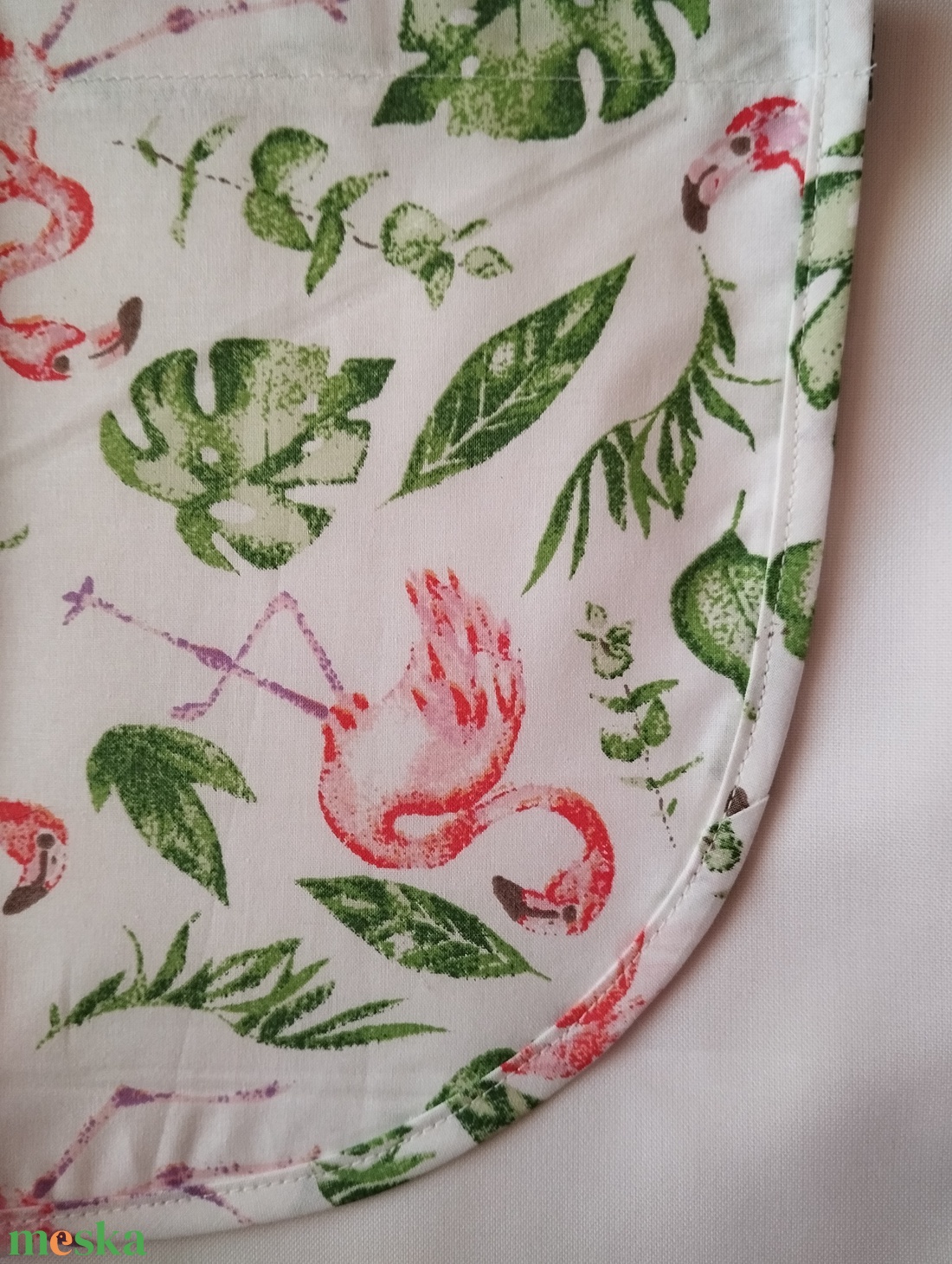 Női fehér lapköpeny,mintás zsebbel , ovis , munkaruha  - ruha & divat - női ruha - tunika - Meska.hu