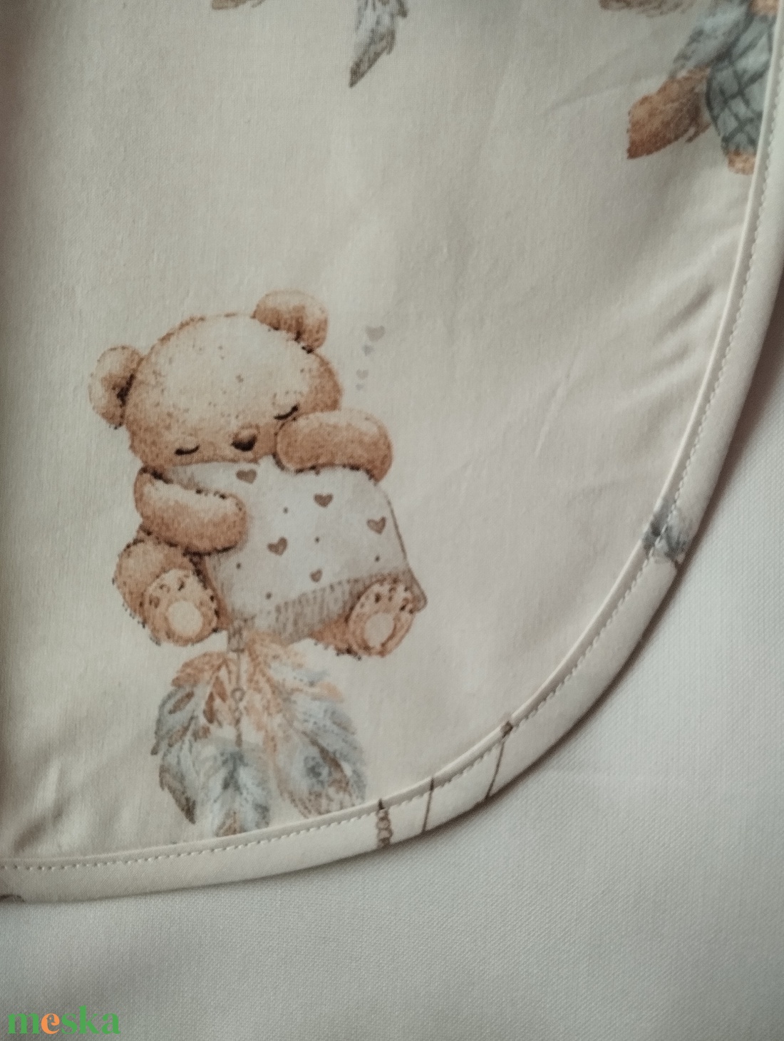 Női fehér lapköpeny,Maci � mintás zsebbel , ovis , munkaruha  - ruha & divat - női ruha - tunika - Meska.hu