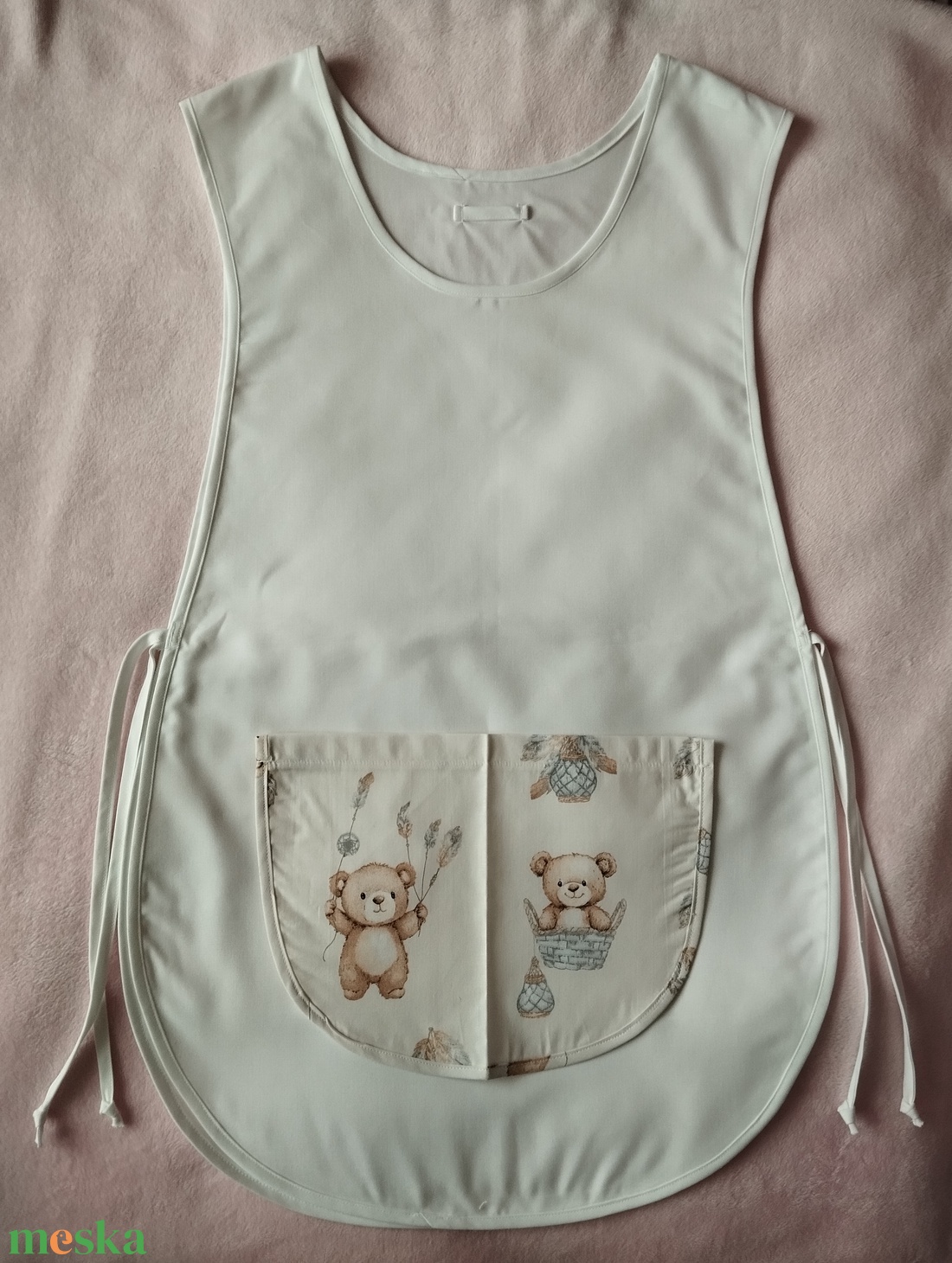 Női fehér lapköpeny,Maci � mintás zsebbel , ovis , munkaruha  - ruha & divat - női ruha - tunika - Meska.hu