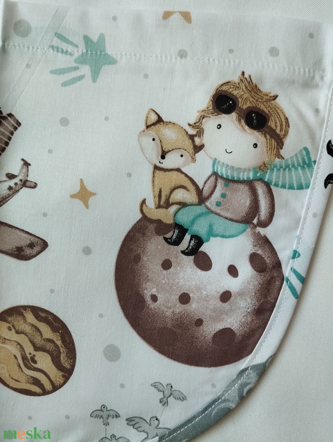 Női fehér lapköpeny, Kis Herceg mintás zsebbel , ovis , munkaruha  - ruha & divat - női ruha - tunika - Meska.hu