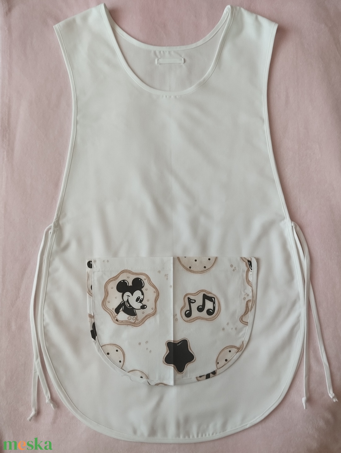 Női fehér lapköpeny, Mickey egér �� mintás zsebbel , ovis , munkaruha  - ruha & divat - női ruha - tunika - Meska.hu