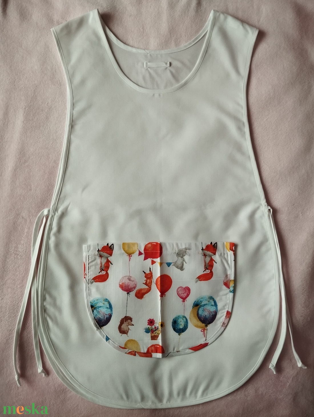 Női fehér lapköpeny, Róka  , Nyuszi ��, Süni  mintás zsebbel , ovis , munkaruha  - ruha & divat - női ruha - tunika - Meska.hu