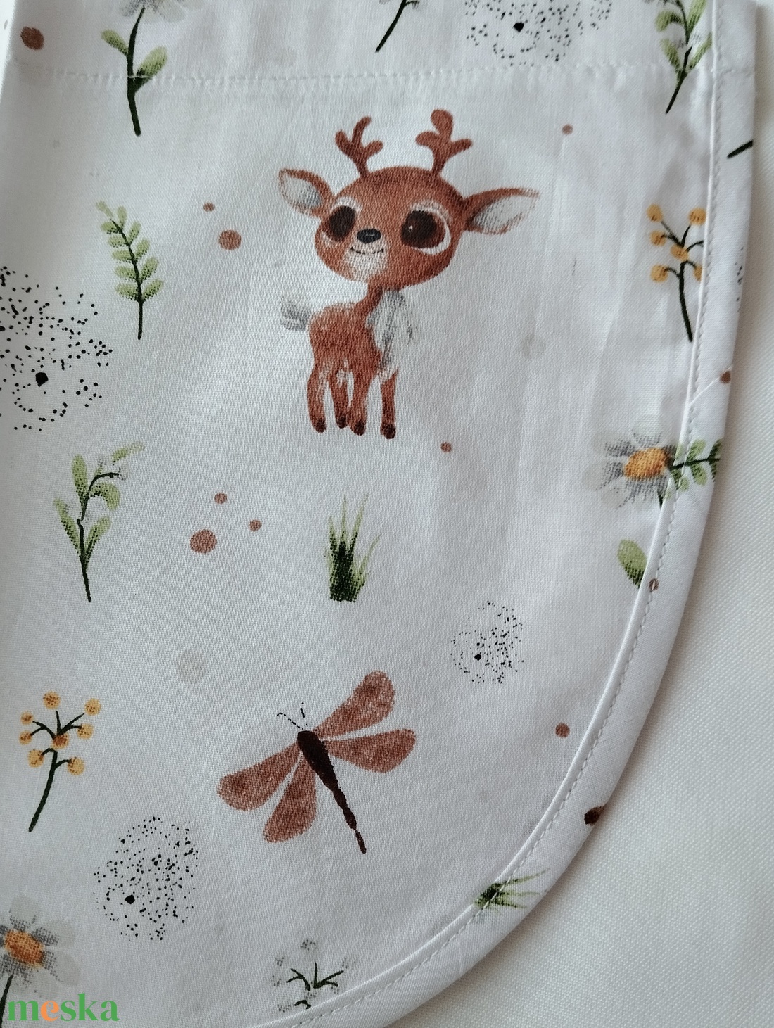 Női fehér lapköpeny, Őz mintás zsebbel , ovis , munkaruha  - ruha & divat - női ruha - tunika - Meska.hu