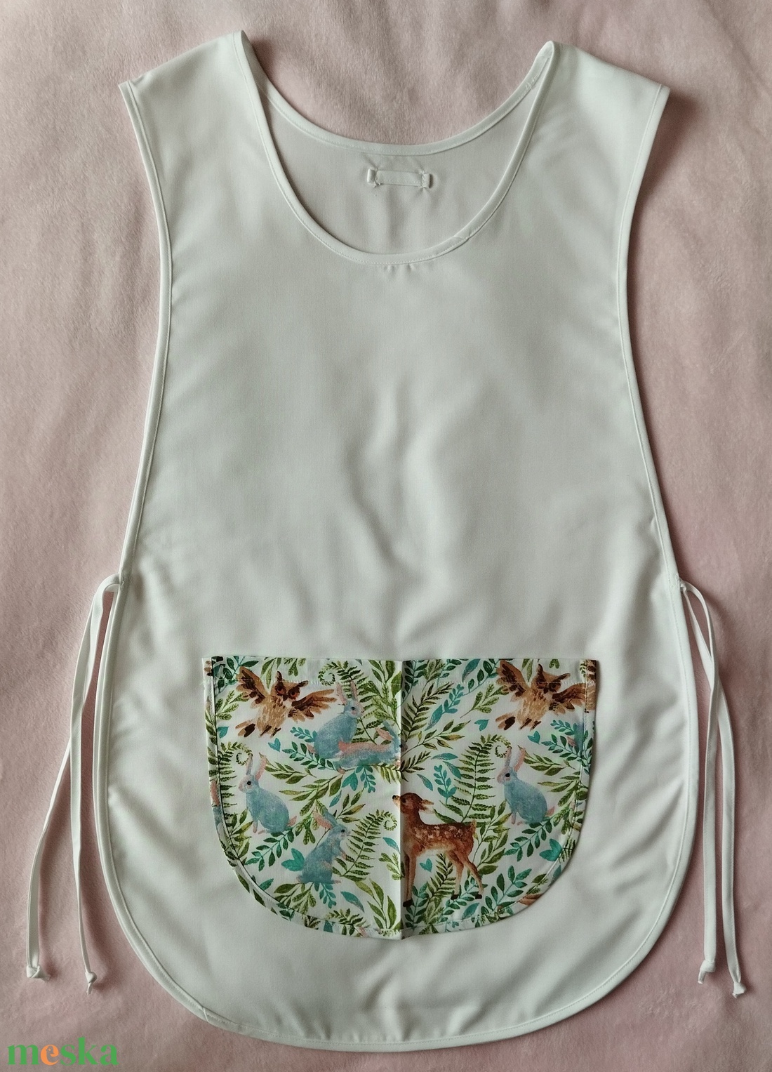 Női fehér lapköpeny,Őz , Bagoly �, Nyuszi �� mintás zsebbel , ovis , munkaruha  - ruha & divat - női ruha - tunika - Meska.hu