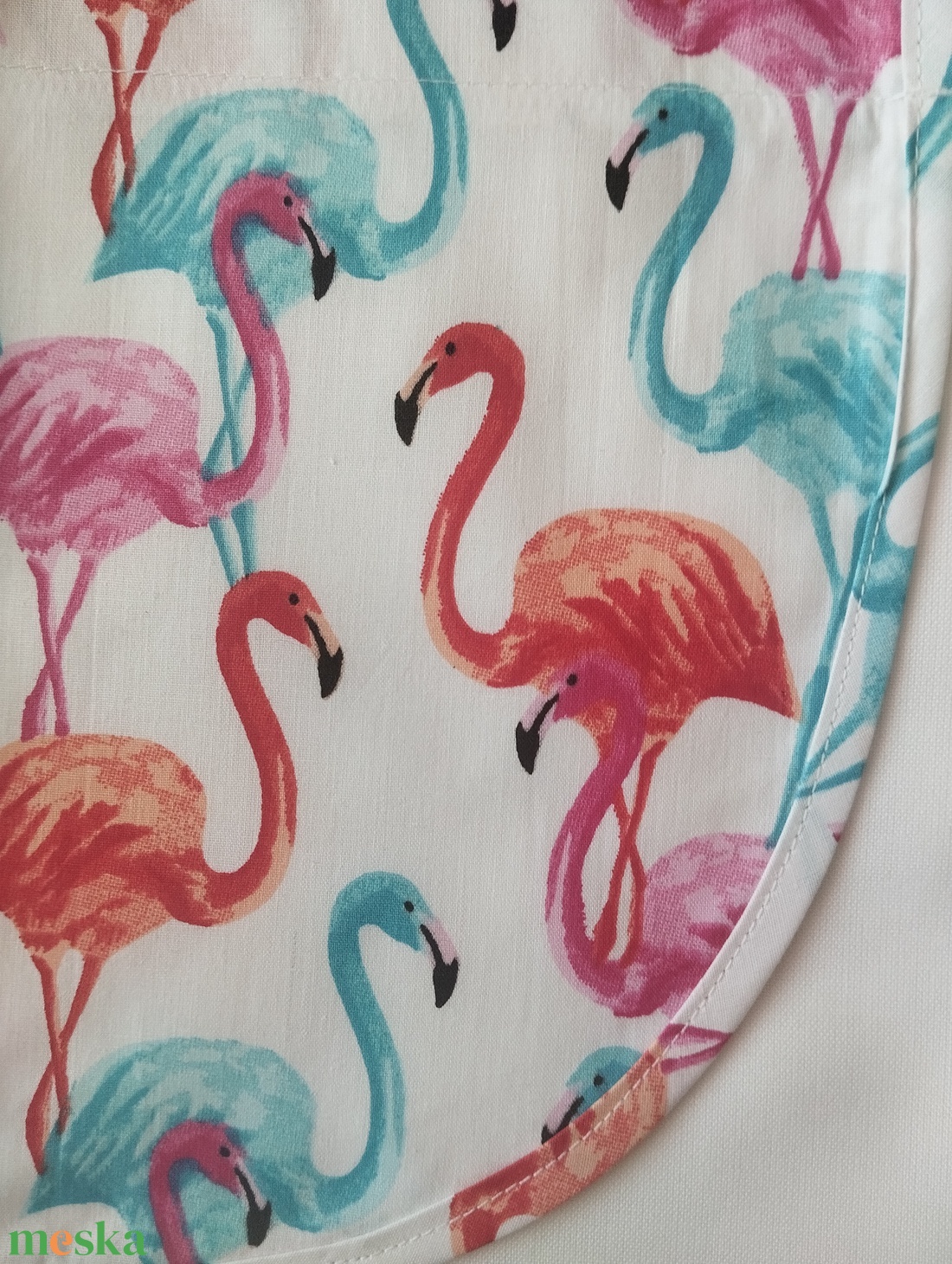 Női fehér lapköpeny, Flamingó � mintás zsebbel , ovis , munkaruha  - ruha & divat - női ruha - tunika - Meska.hu