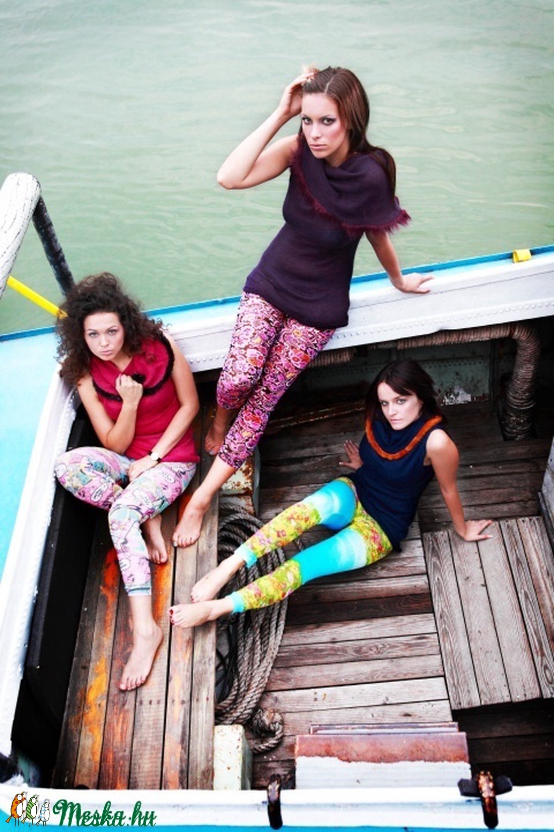 Égszín kék virágos rét leggings - - Meska.hu Égszín kék virágos rét leggings - - Meska.hu